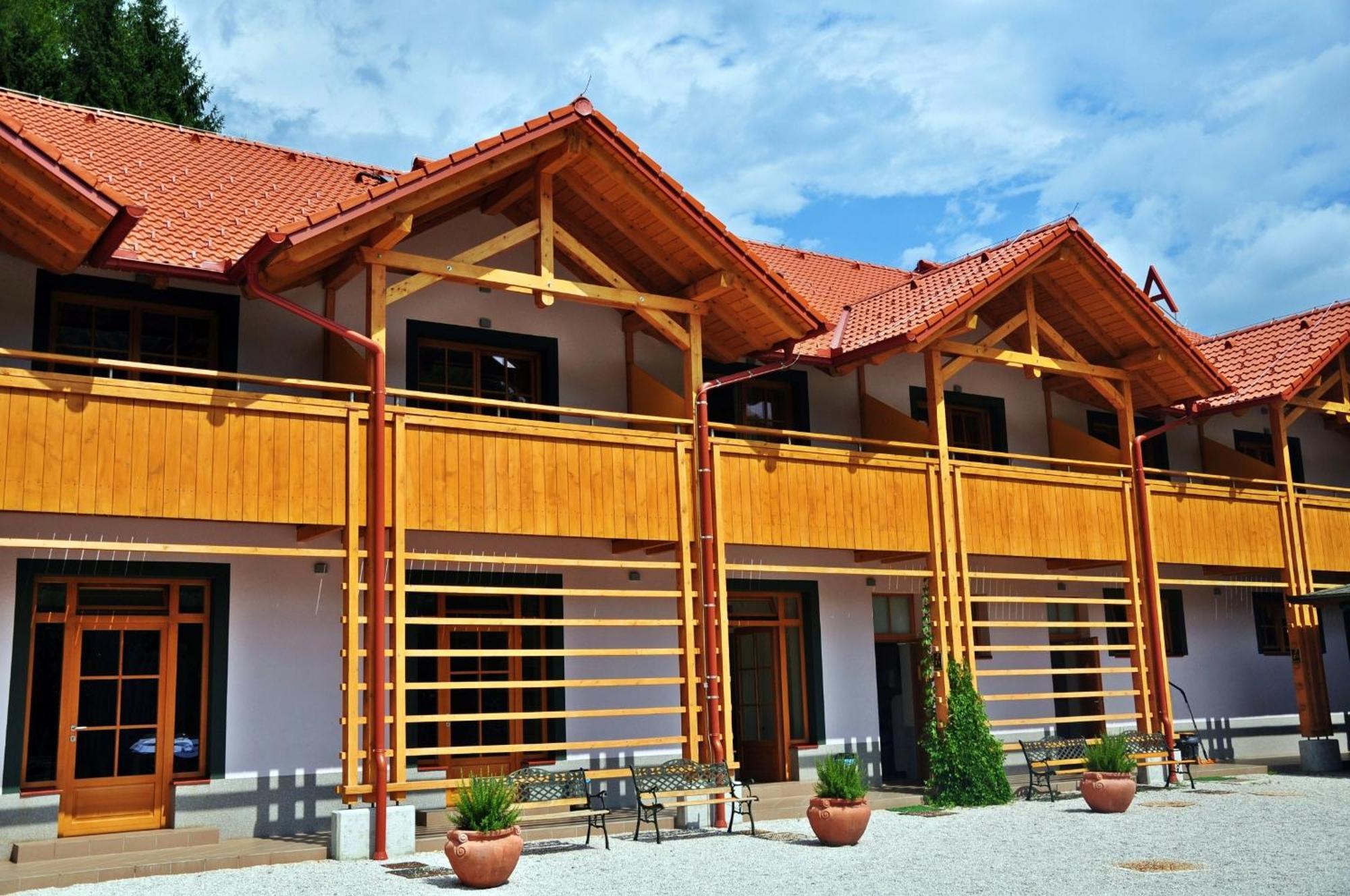 Hotel Natura Amon Podcetrtek