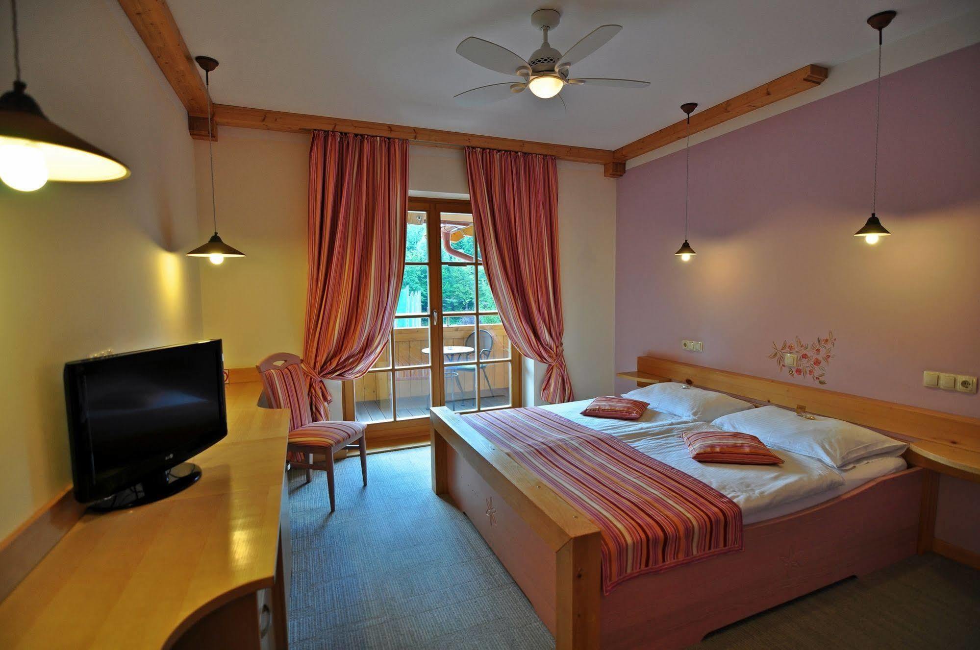 Natura Amon 4* Podcetrtek