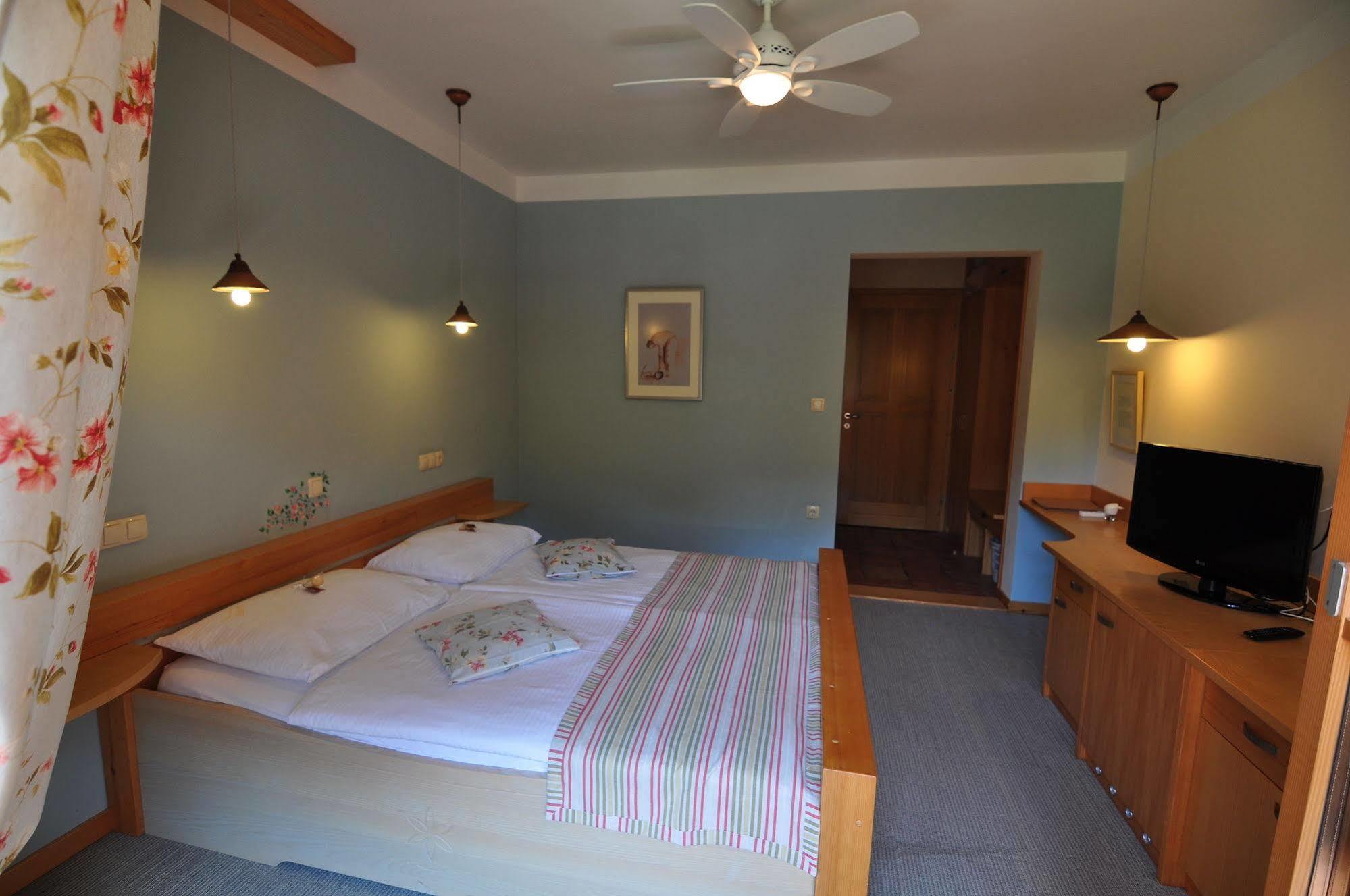 Hotel Natura Amon 4*